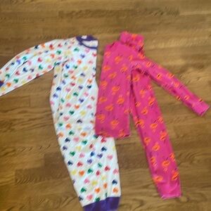 2 pairs of girls size 10 long sleeve, long pants Hanna Andersson pjs